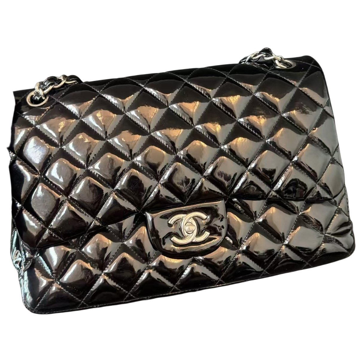Timeless/Classique patent leather handbag