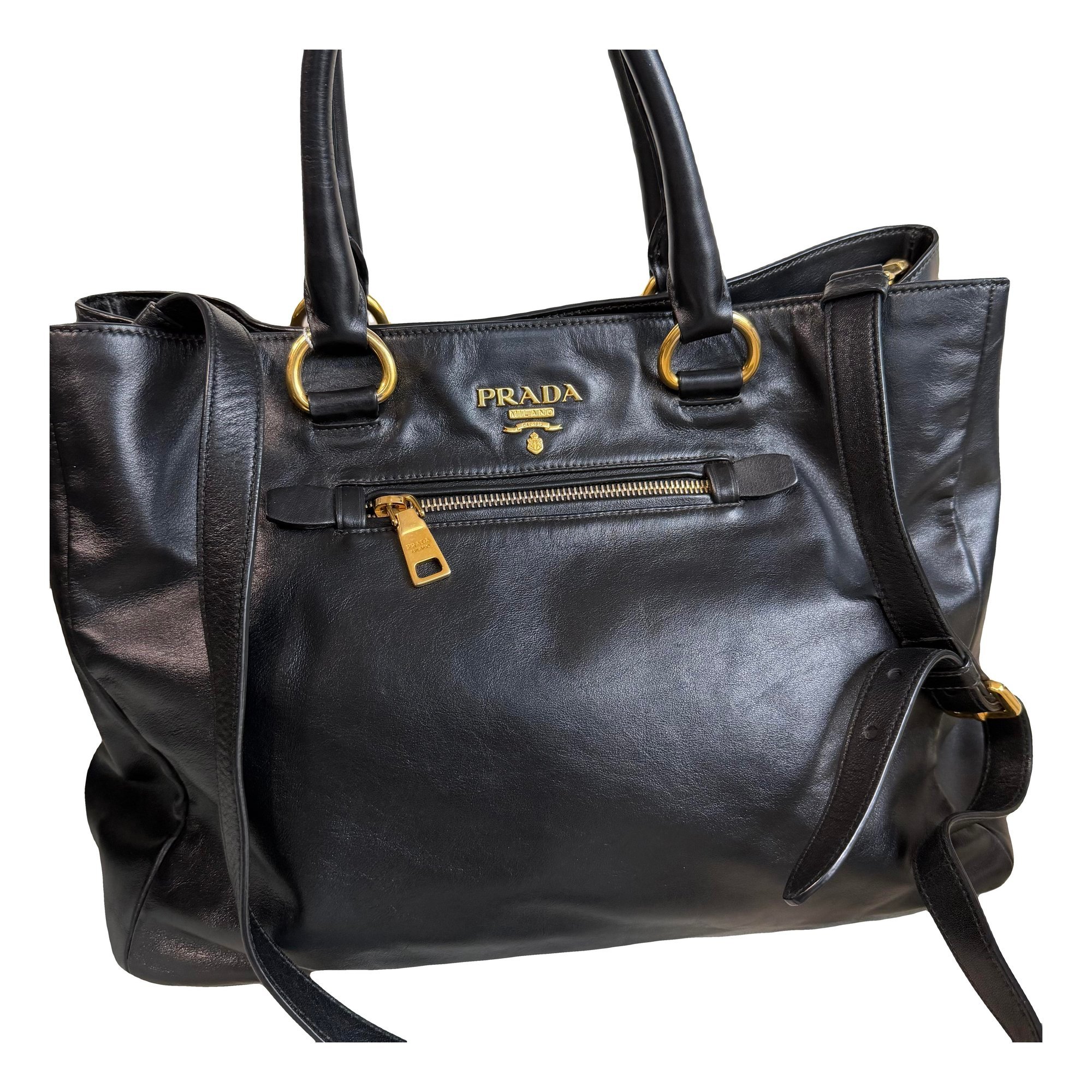 Leather handbag