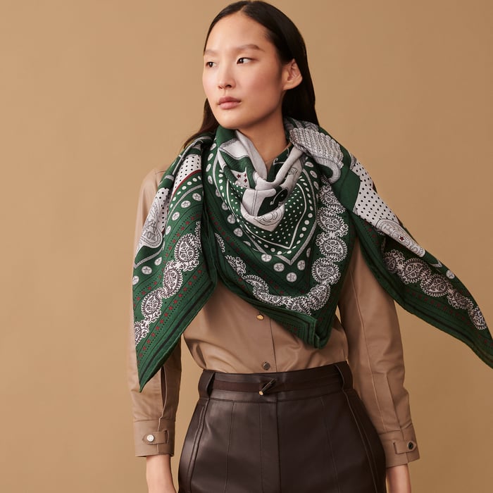 Zouaves Et Dragons Bandana Shawl 140