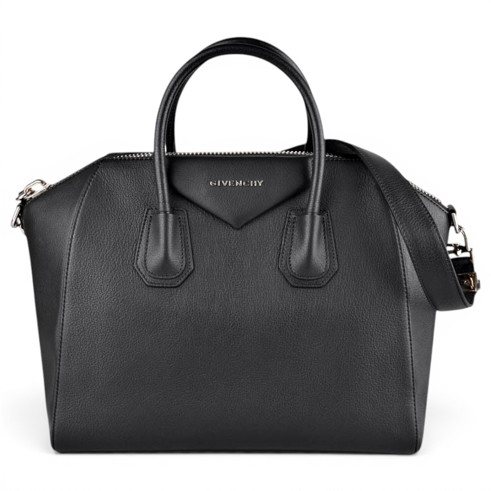 Antigona leather handbag