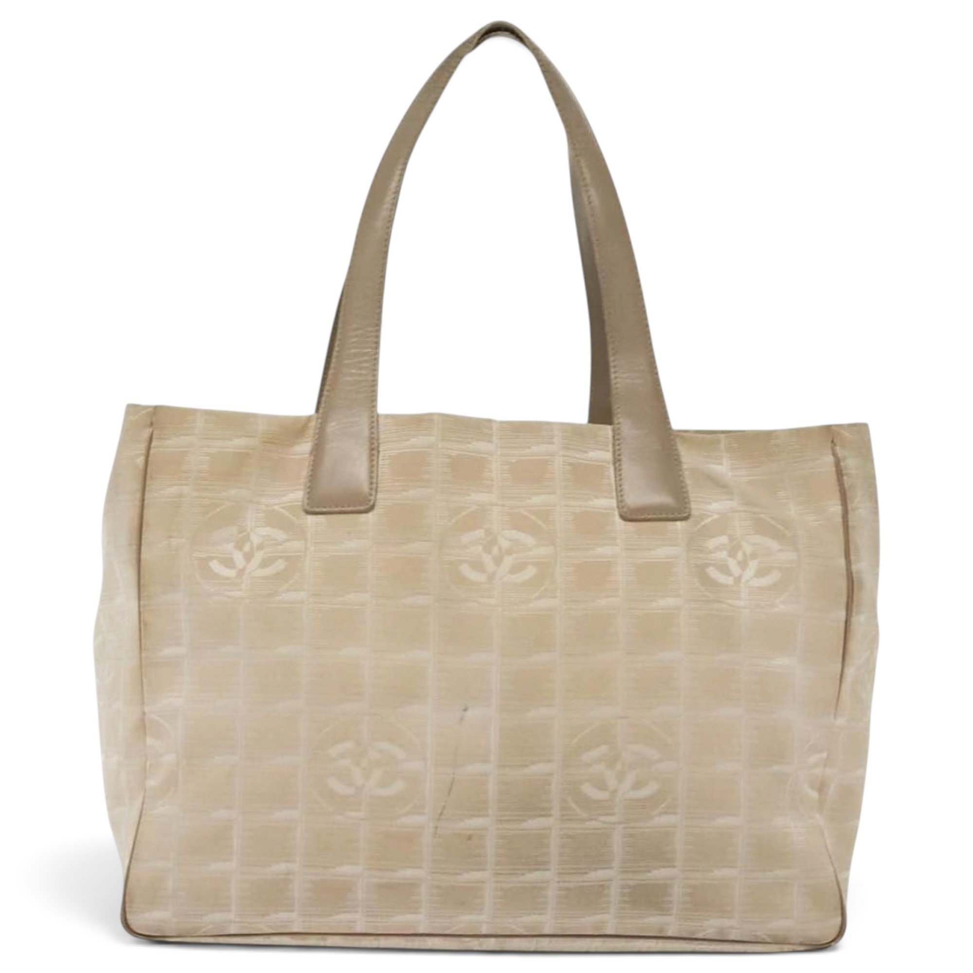 Gabrielle tote