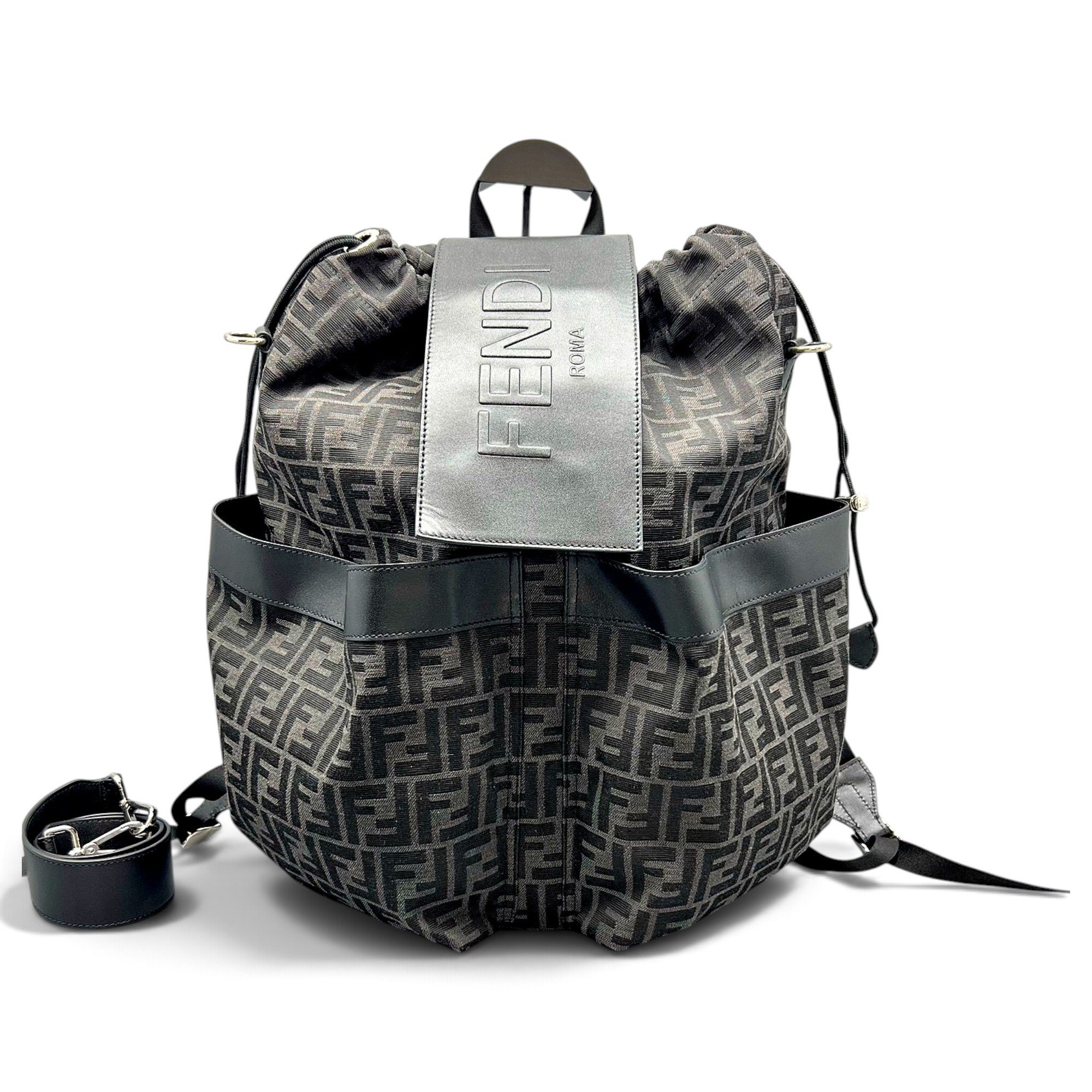 Cloth backpack
