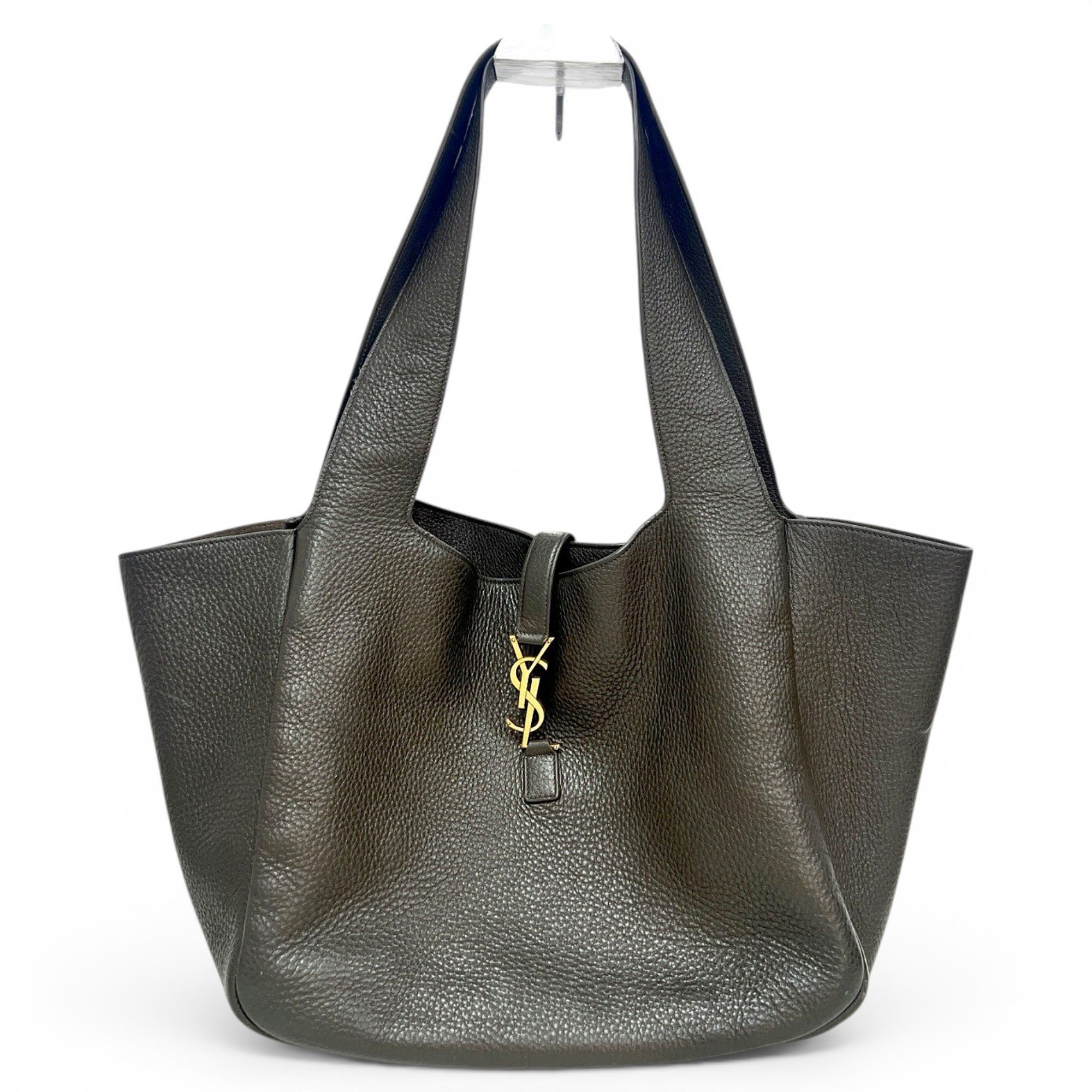 Leather tote