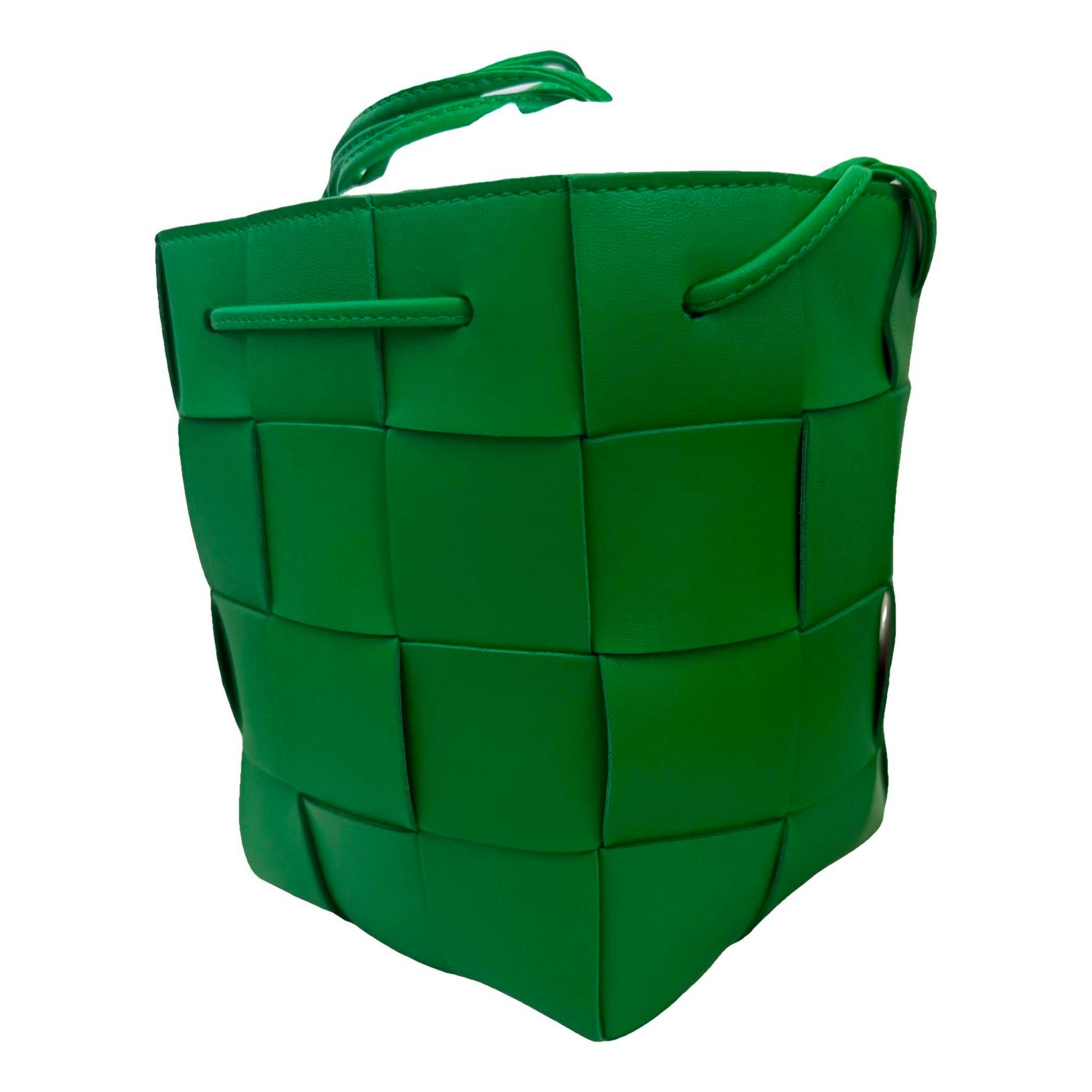 Cassette Bucket leather handbag
