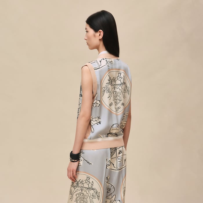 Gris Paruline "Ex-libris a Main Levee" Sleeveless Twillaine Cardigan