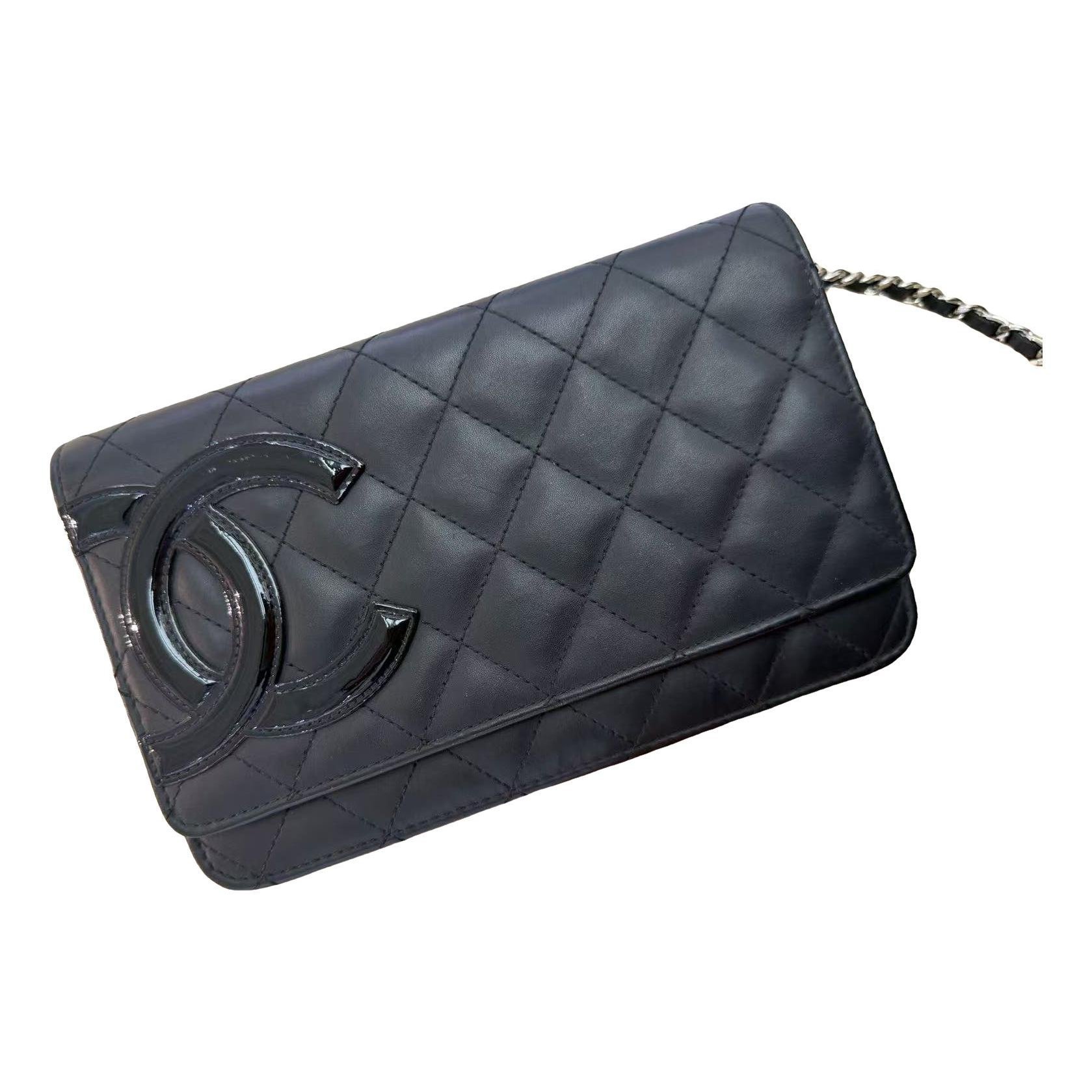 Wallet On Chain Cambon leather handbag