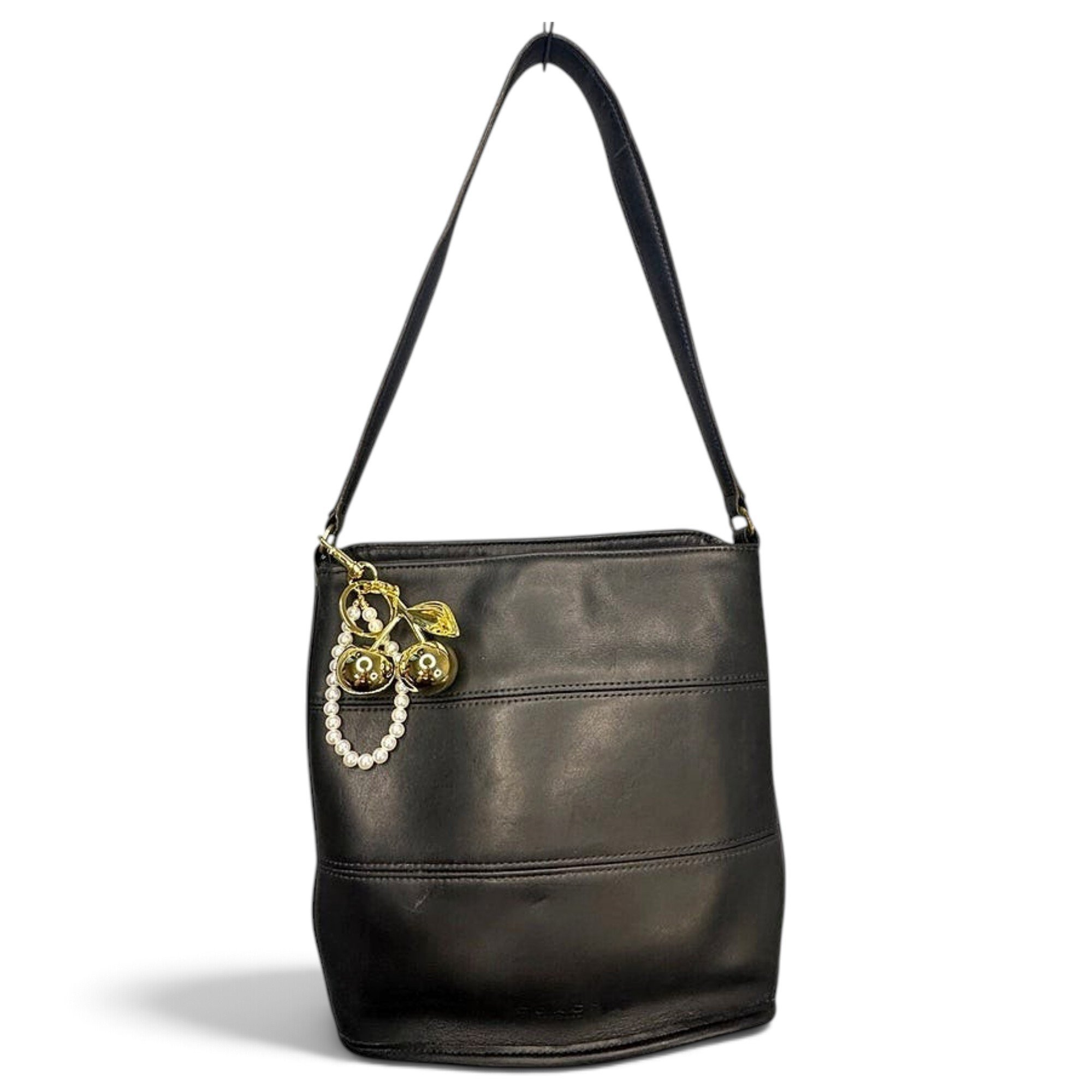 Leather bag