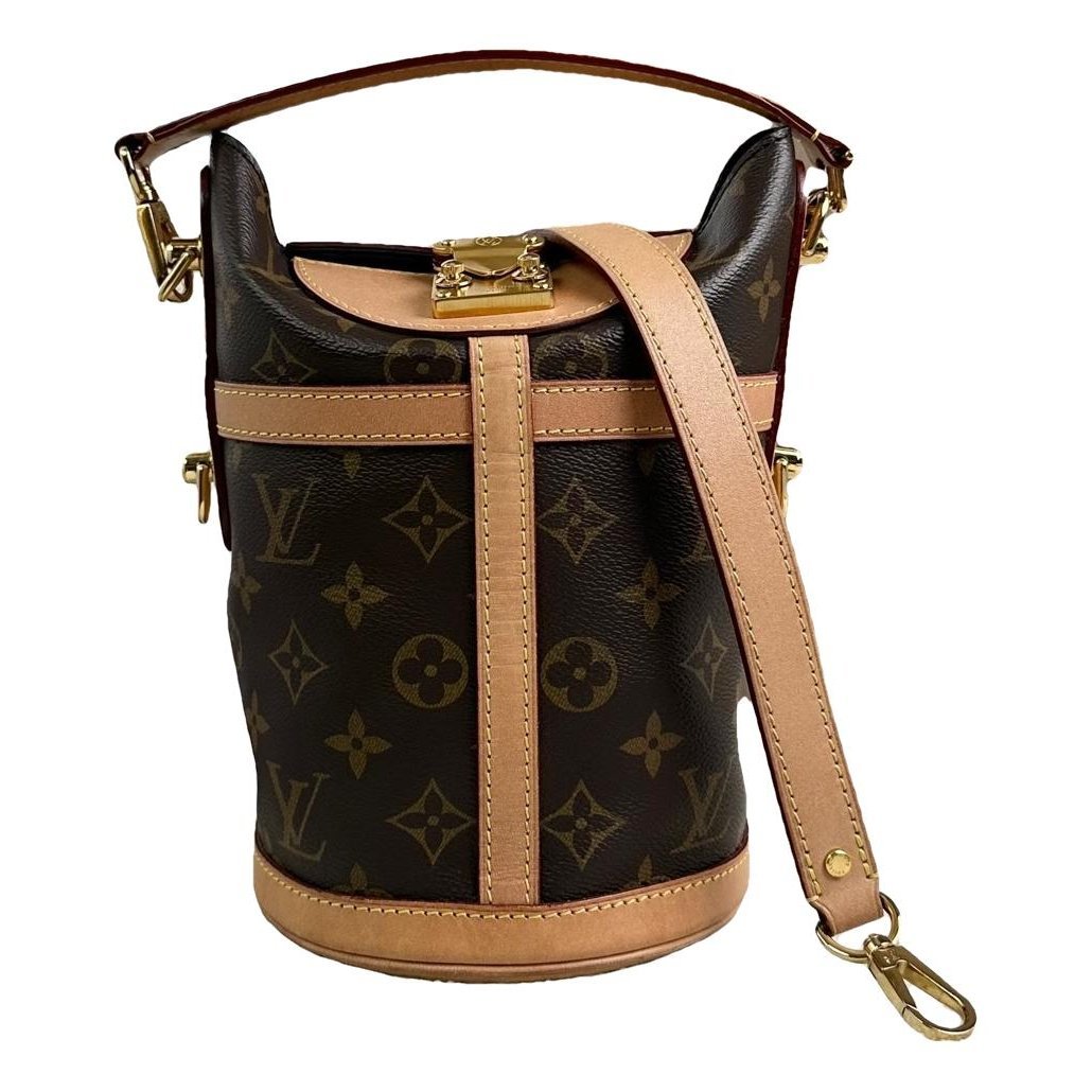Duffle leather handbag