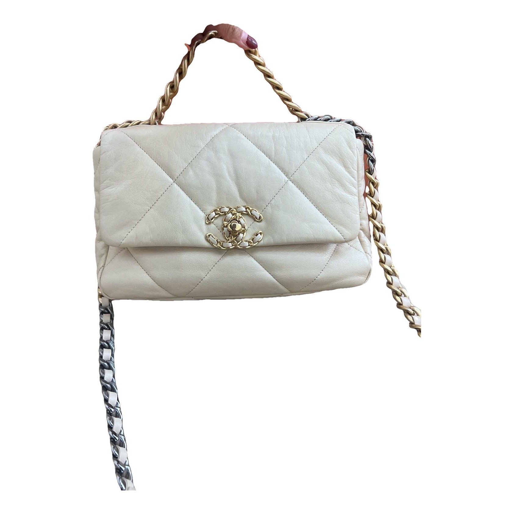 Chanel 19 leather handbag