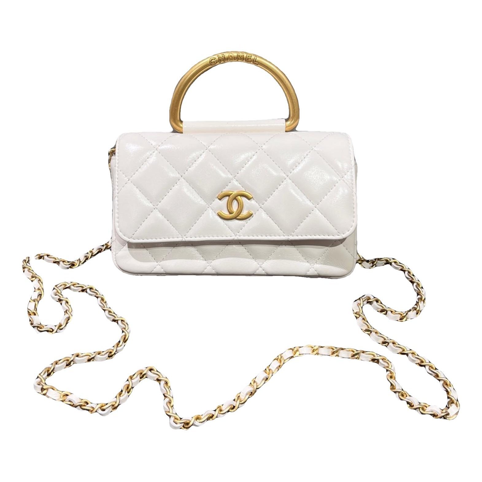 Coco Luxe leather crossbody bag