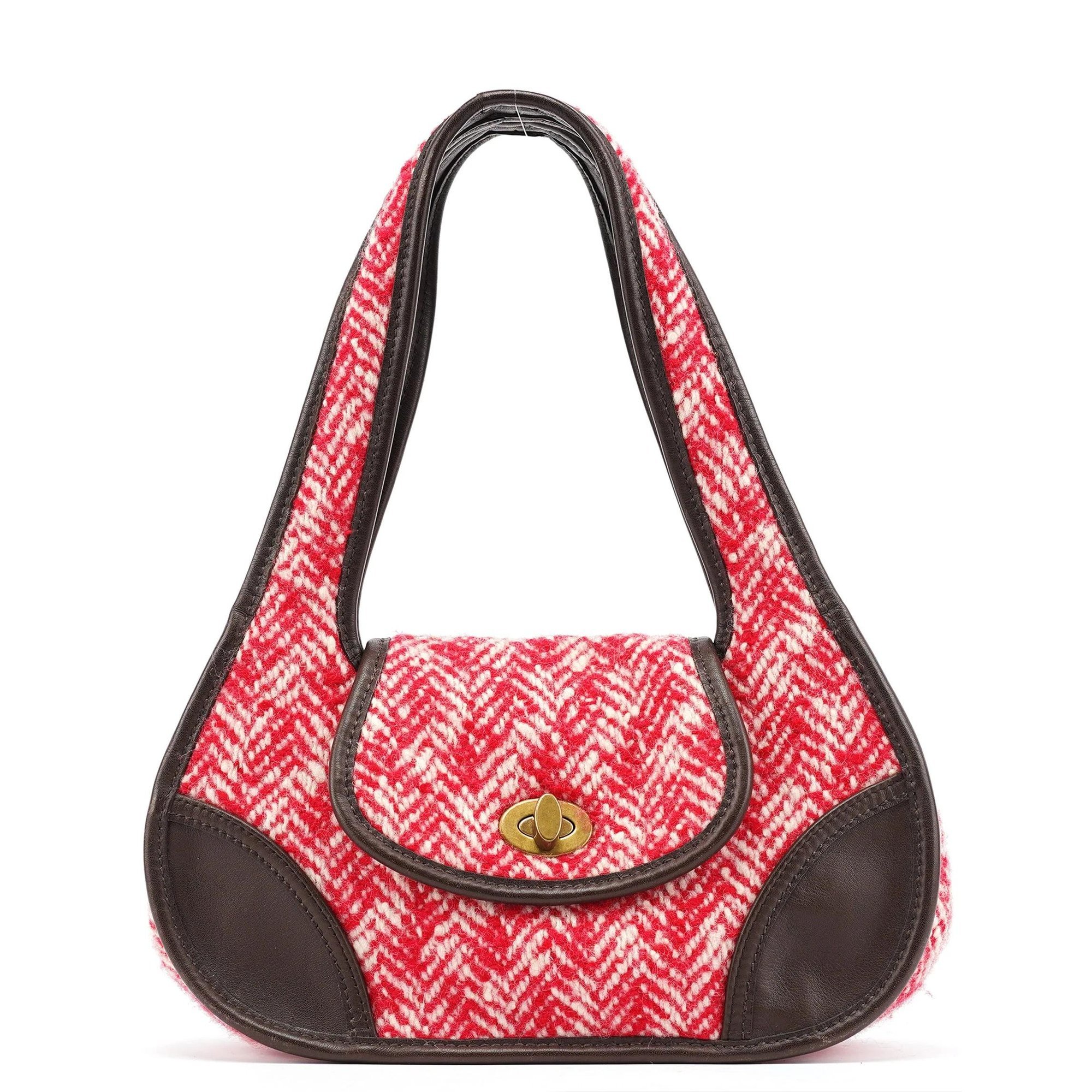 Pocket leather handbag