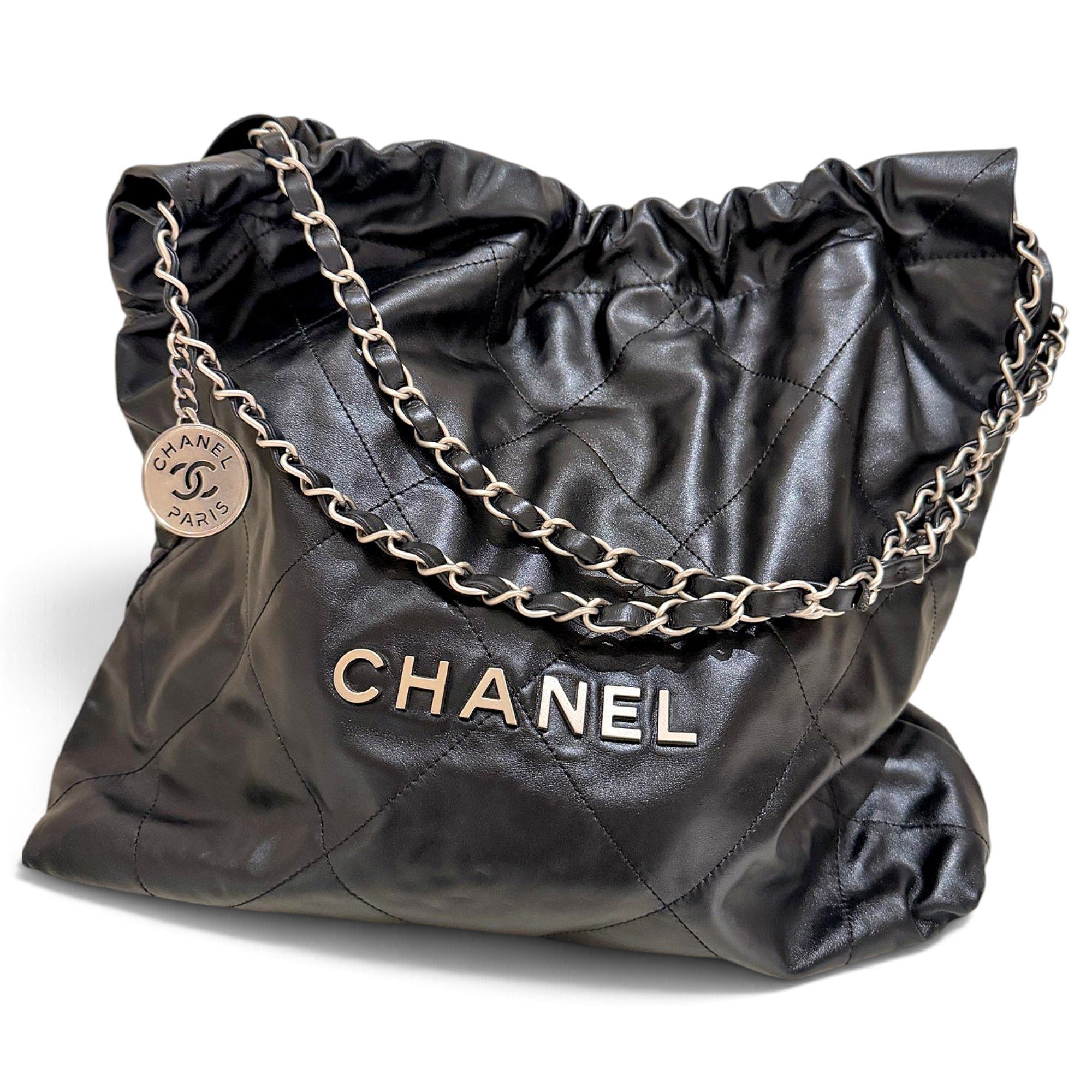 Chanel 22 leather handbag