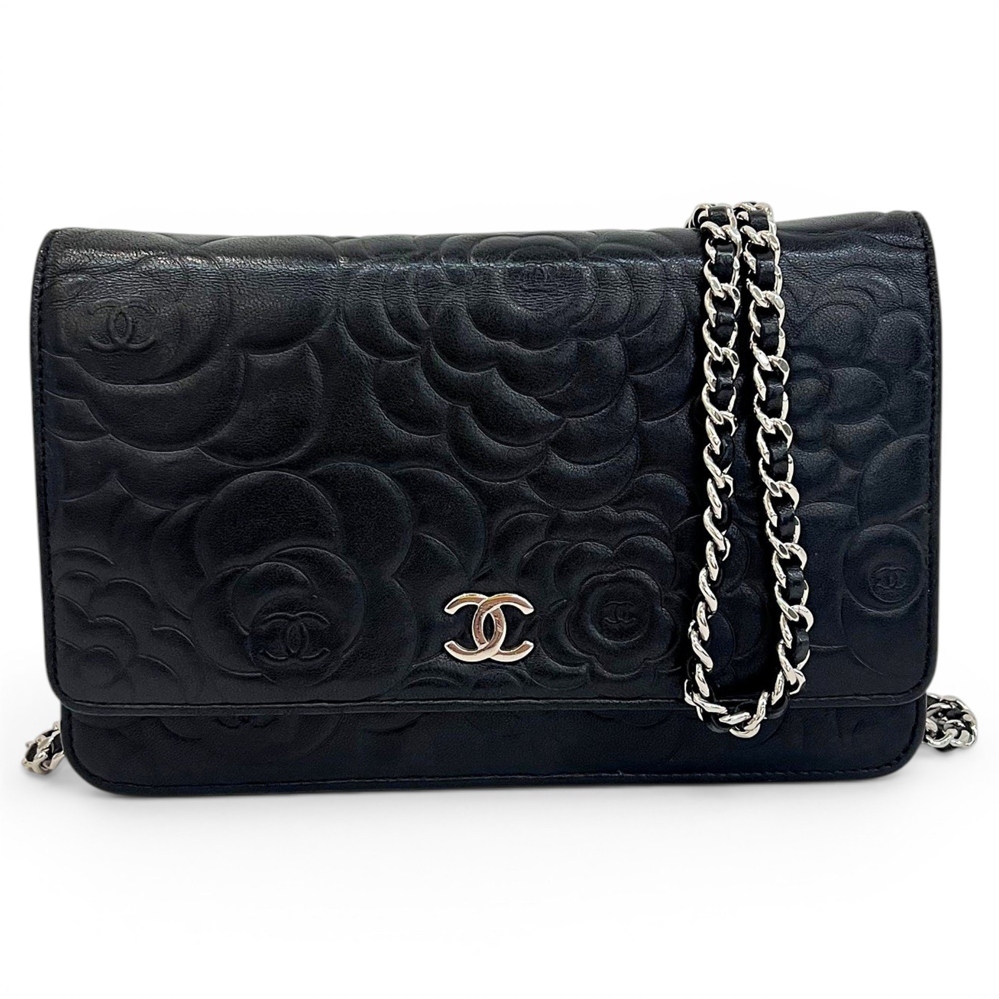 Wallet On Chain Timeless/Classique leather crossbody bag