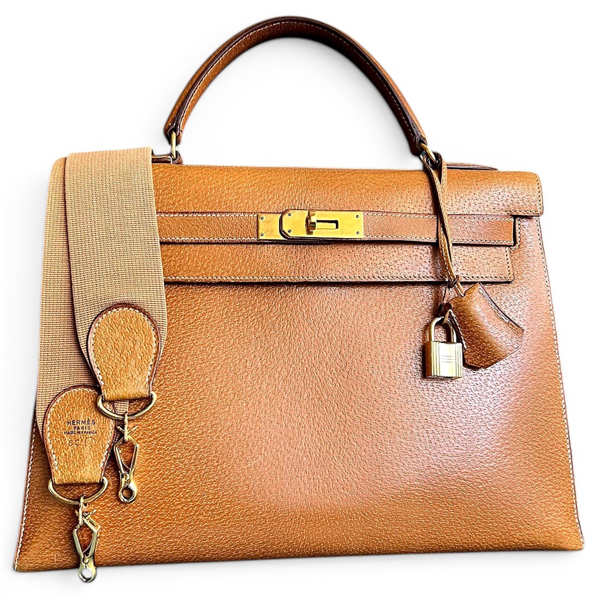 Kelly 32 leather handbag