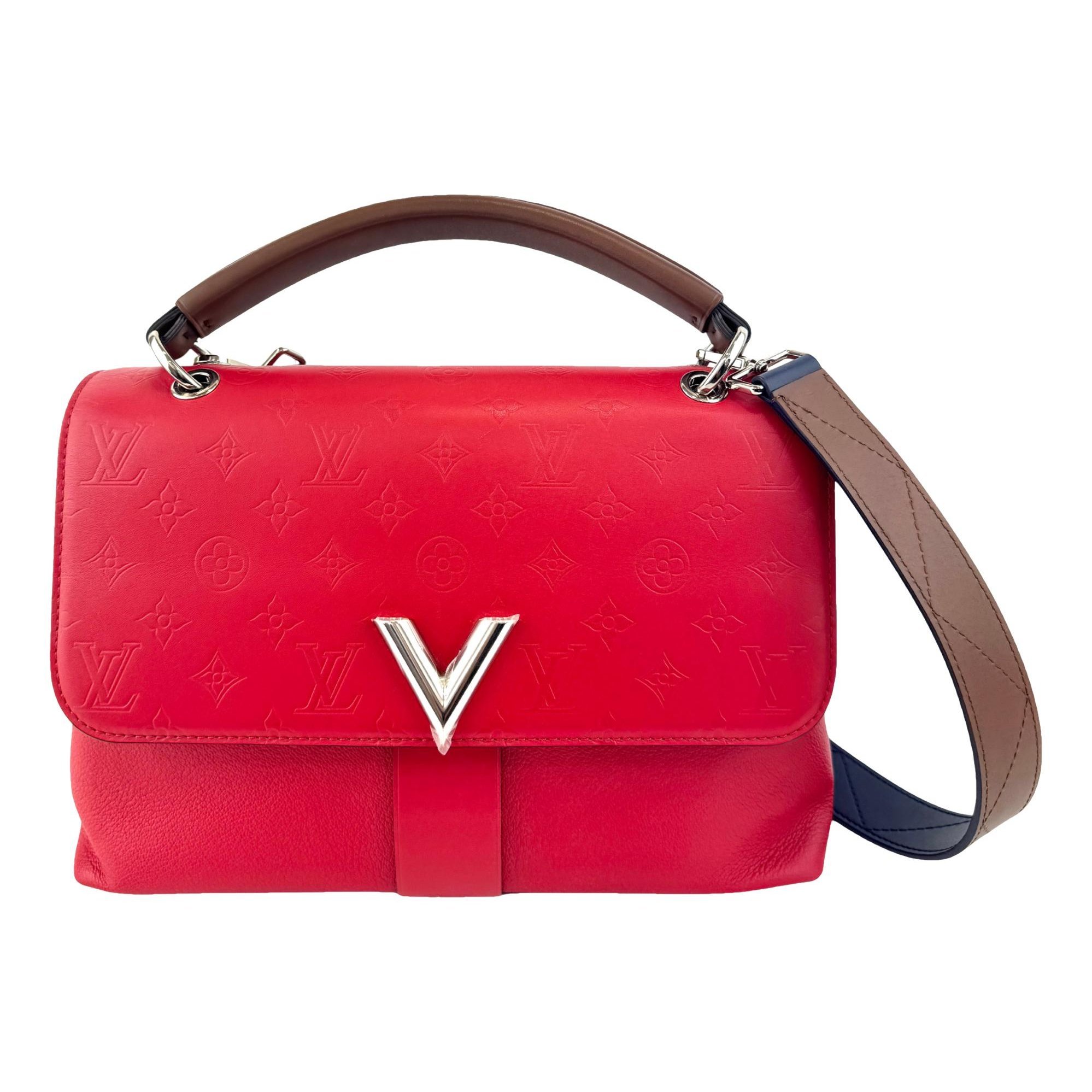 One Handle very leather handbag