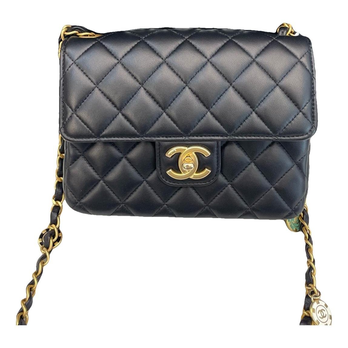 Timeless/Classique leather crossbody bag