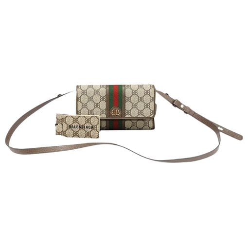 Clutch bag