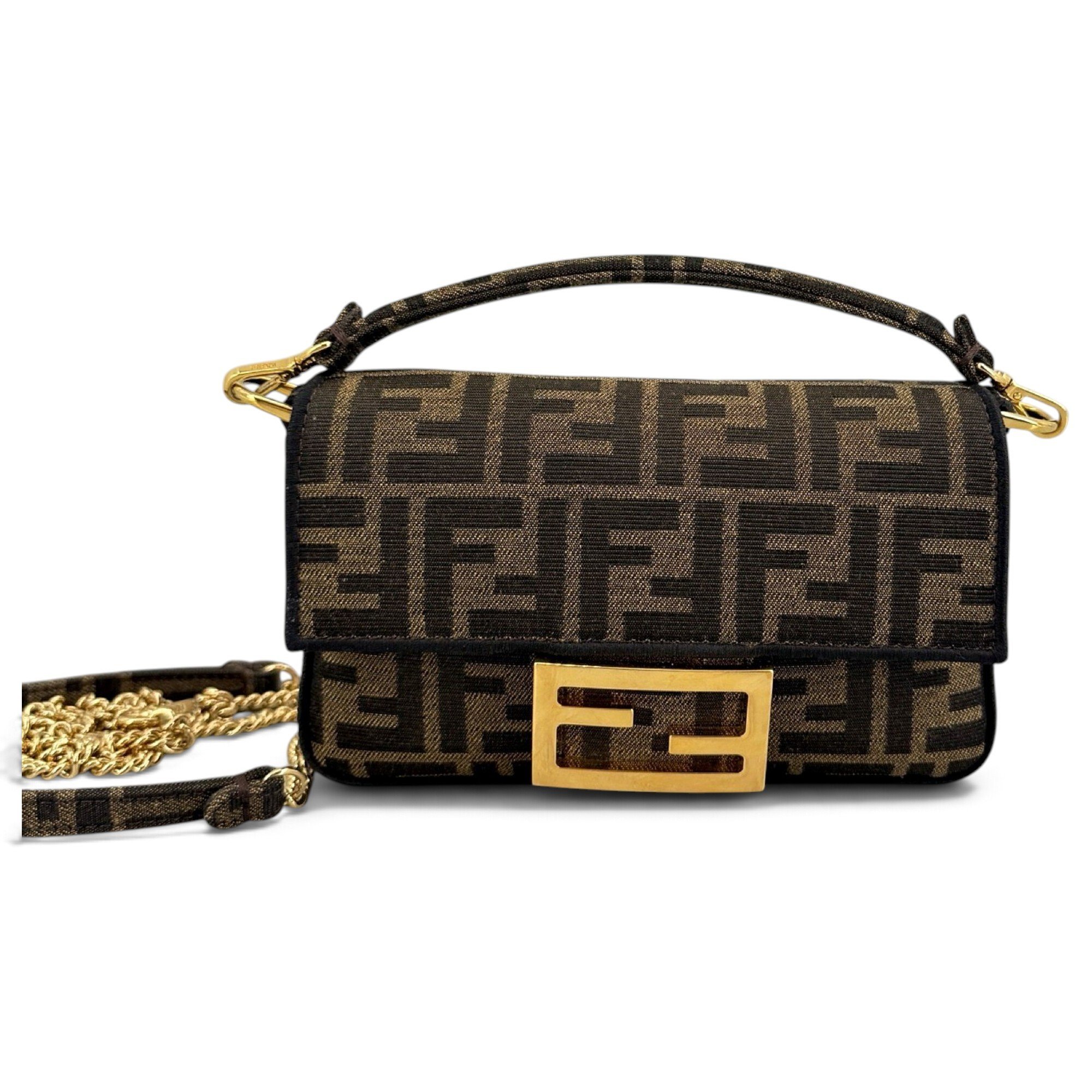Baguette cloth handbag