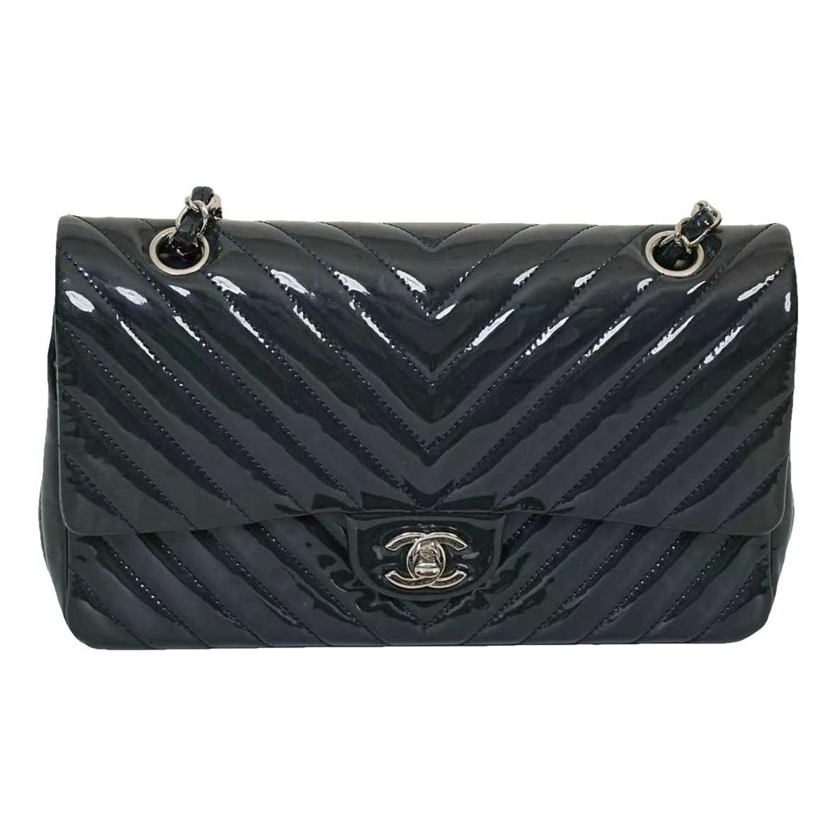 Timeless/Classique leather crossbody bag