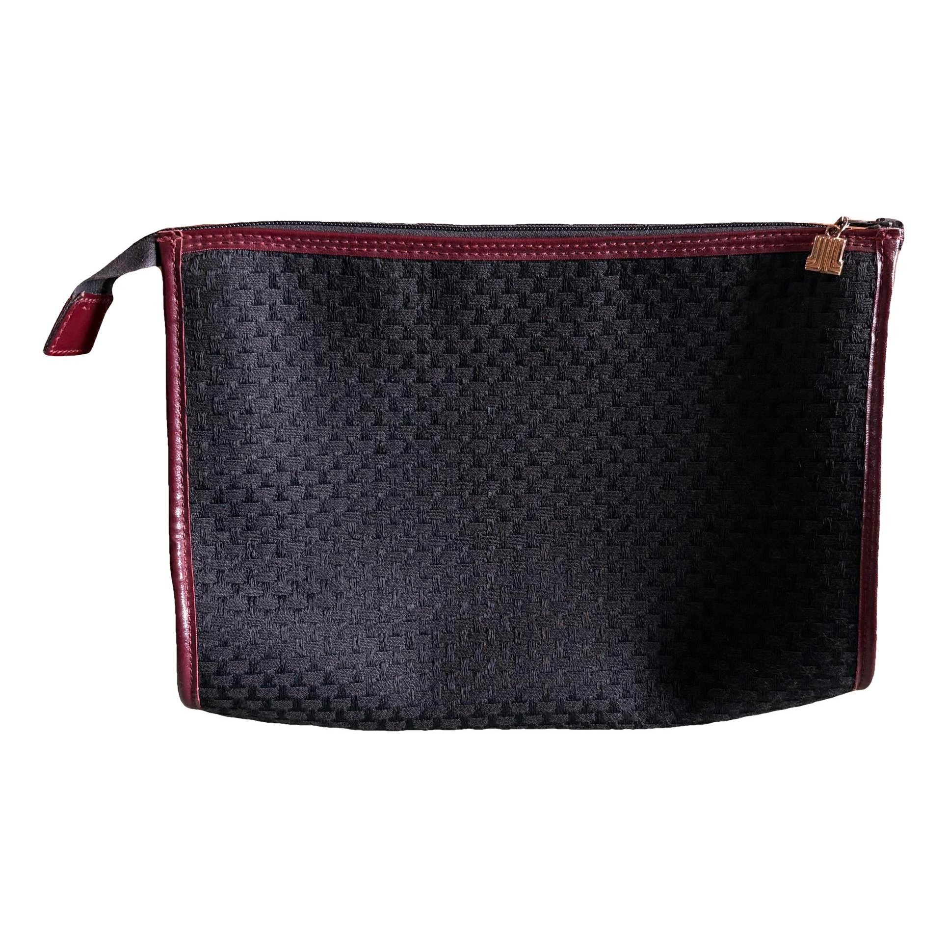 Cloth clutch bag