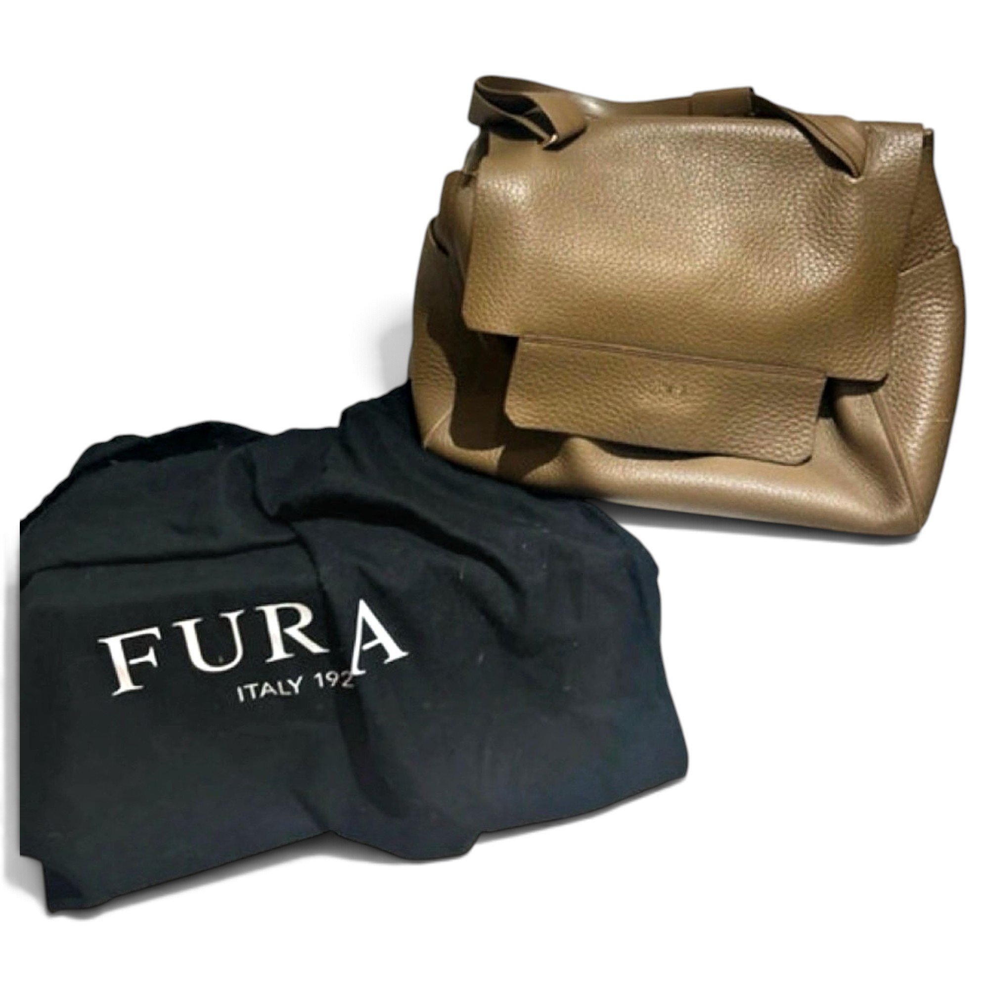 Leather handbag