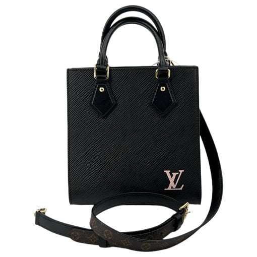 Plat leather handbag