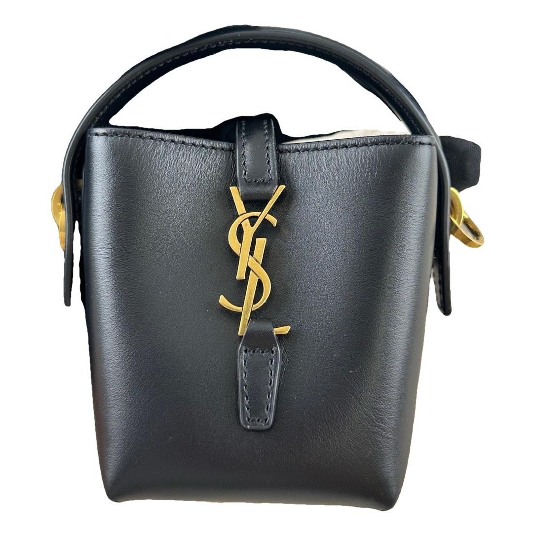 Le 37 leather handbag