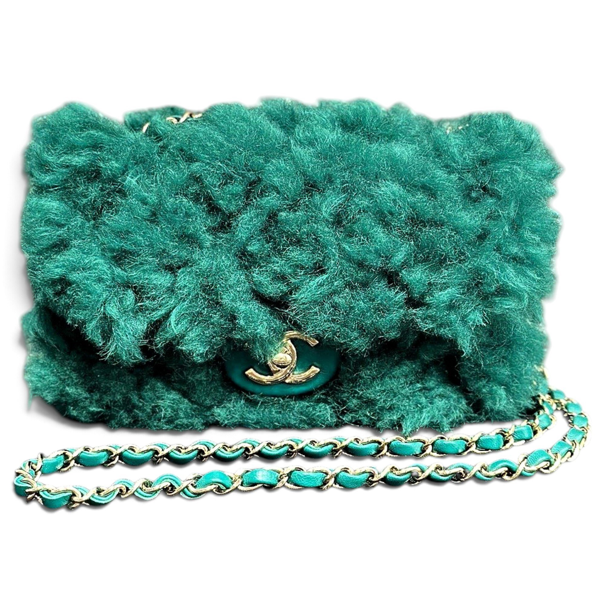 Timeless/Classique tweed crossbody bag