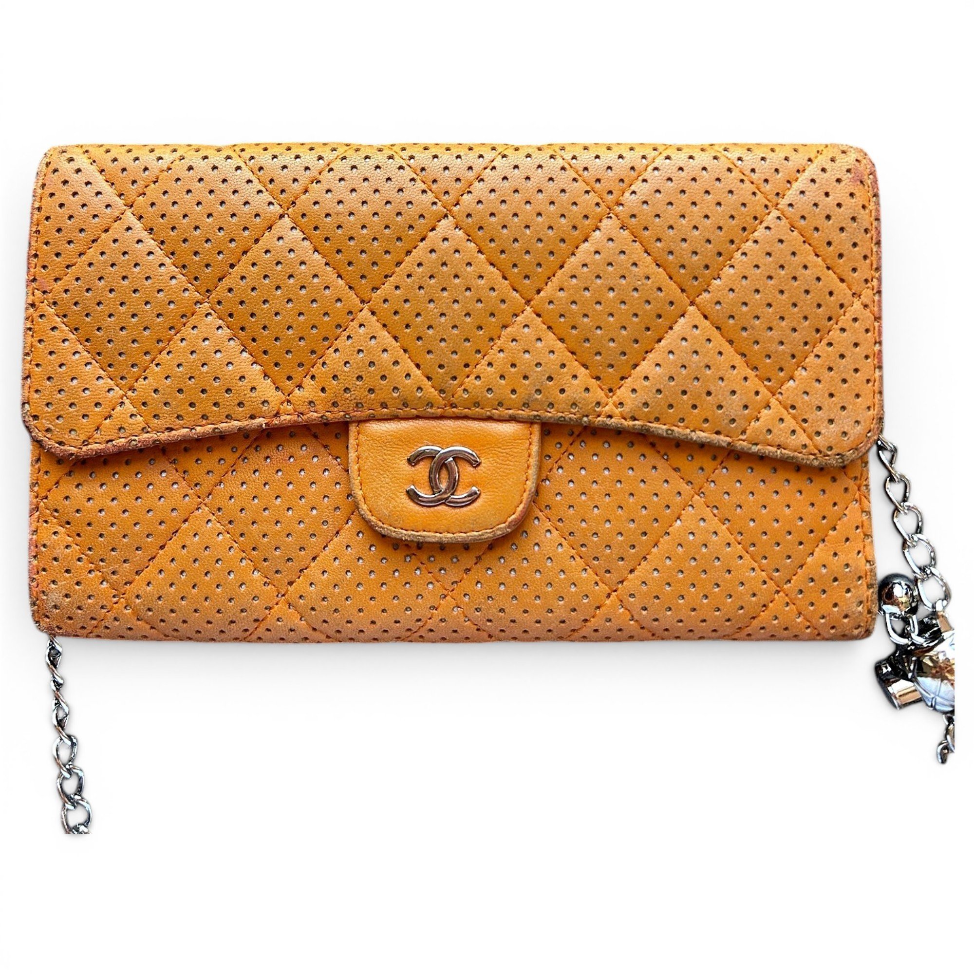 Wallet On Chain Timeless/Classique leather crossbody bag