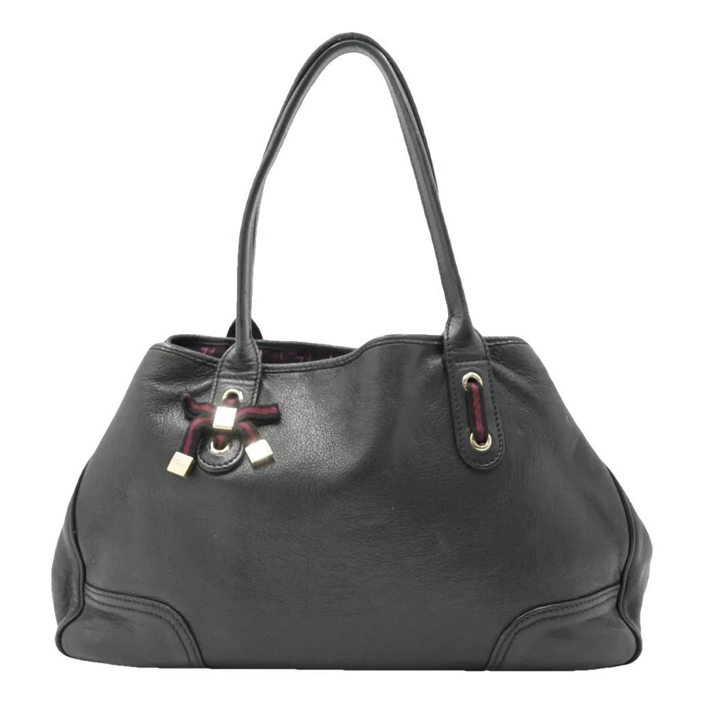 Leather handbag