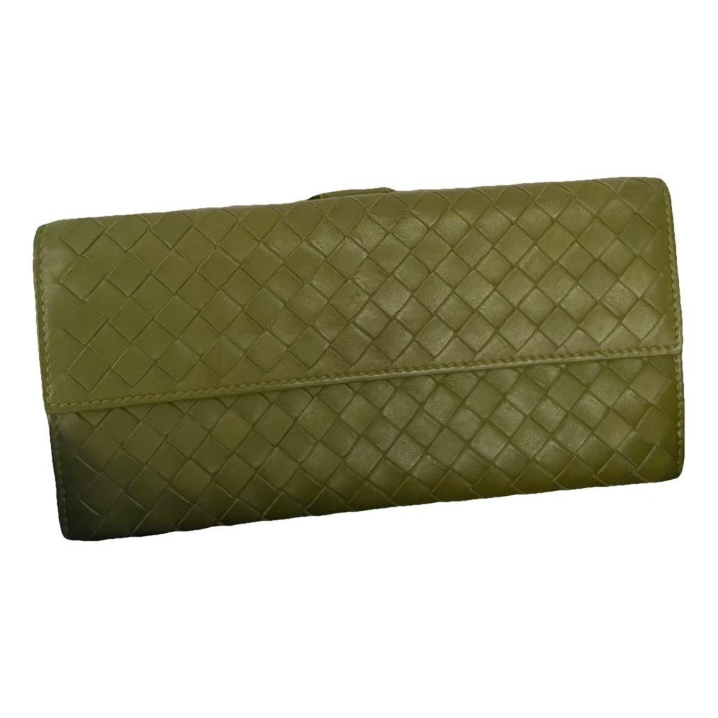 Leather clutch bag