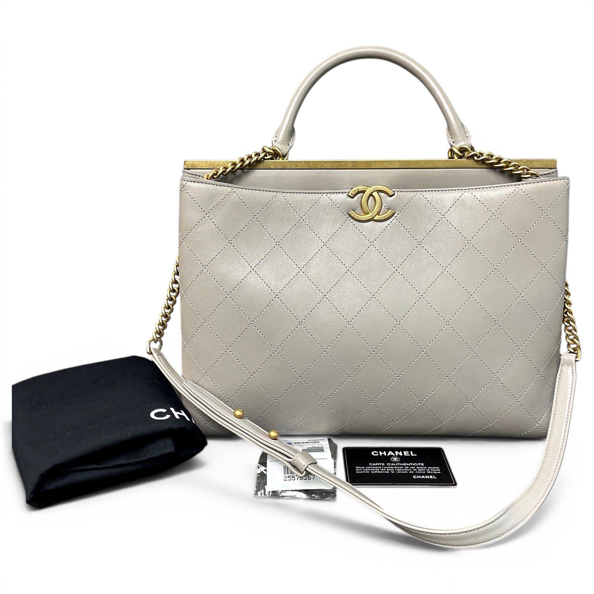 Leather handbag