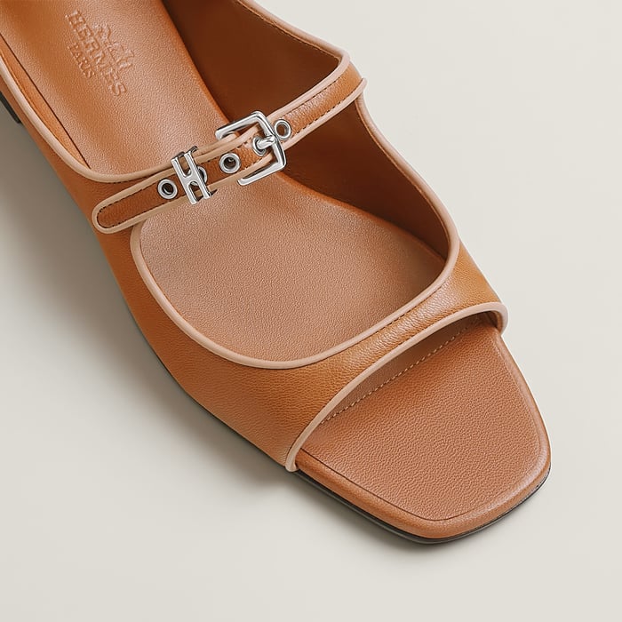 Kristen Sandal