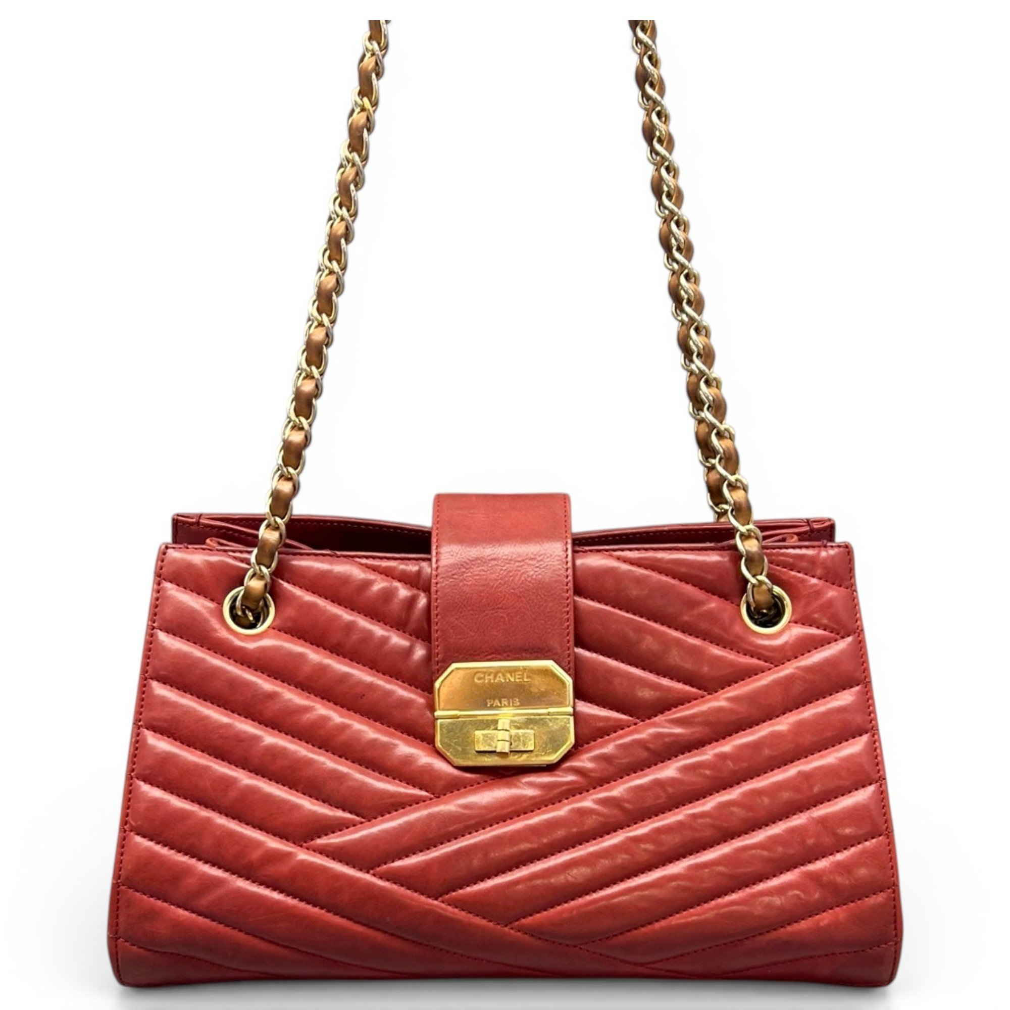 2.55 leather handbag