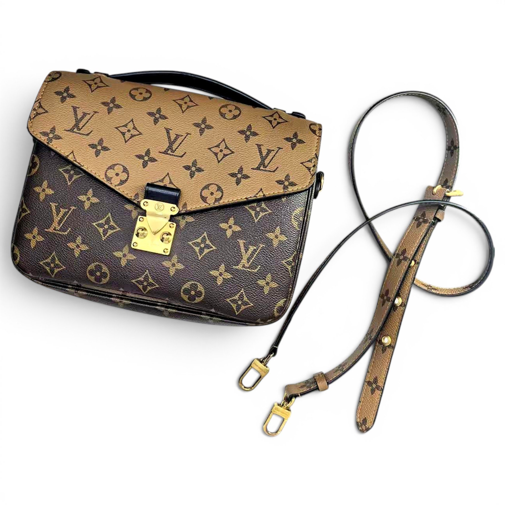 Metis leather handbag