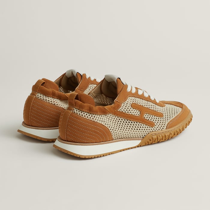 Jet Sneaker