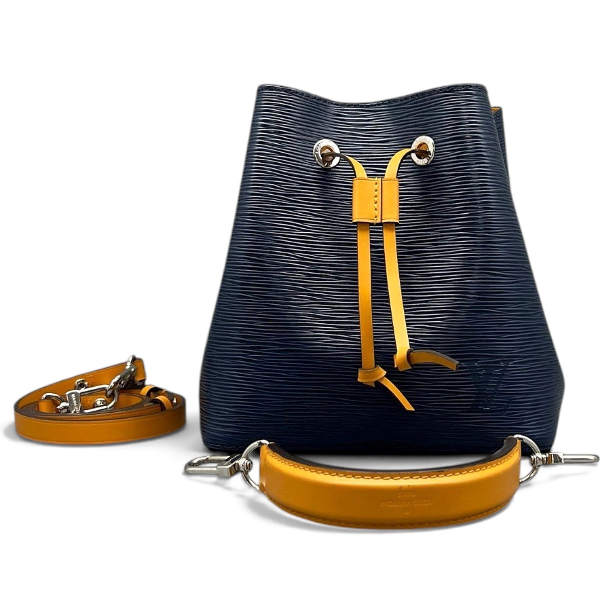 NéoNoé BB leather handbag