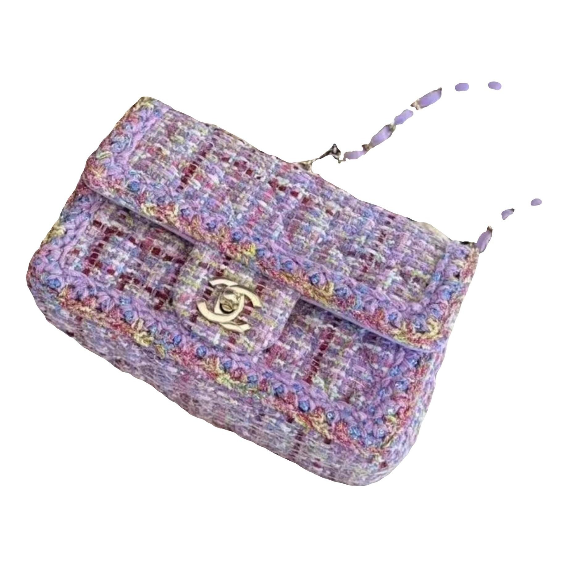 Timeless/Classique tweed crossbody bag