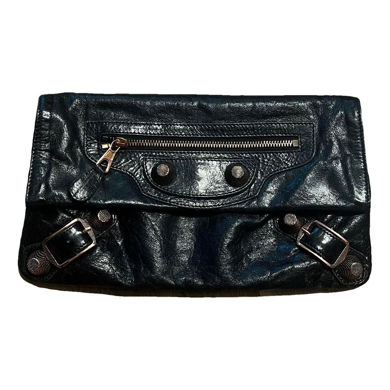 Envelop leather clutch bag