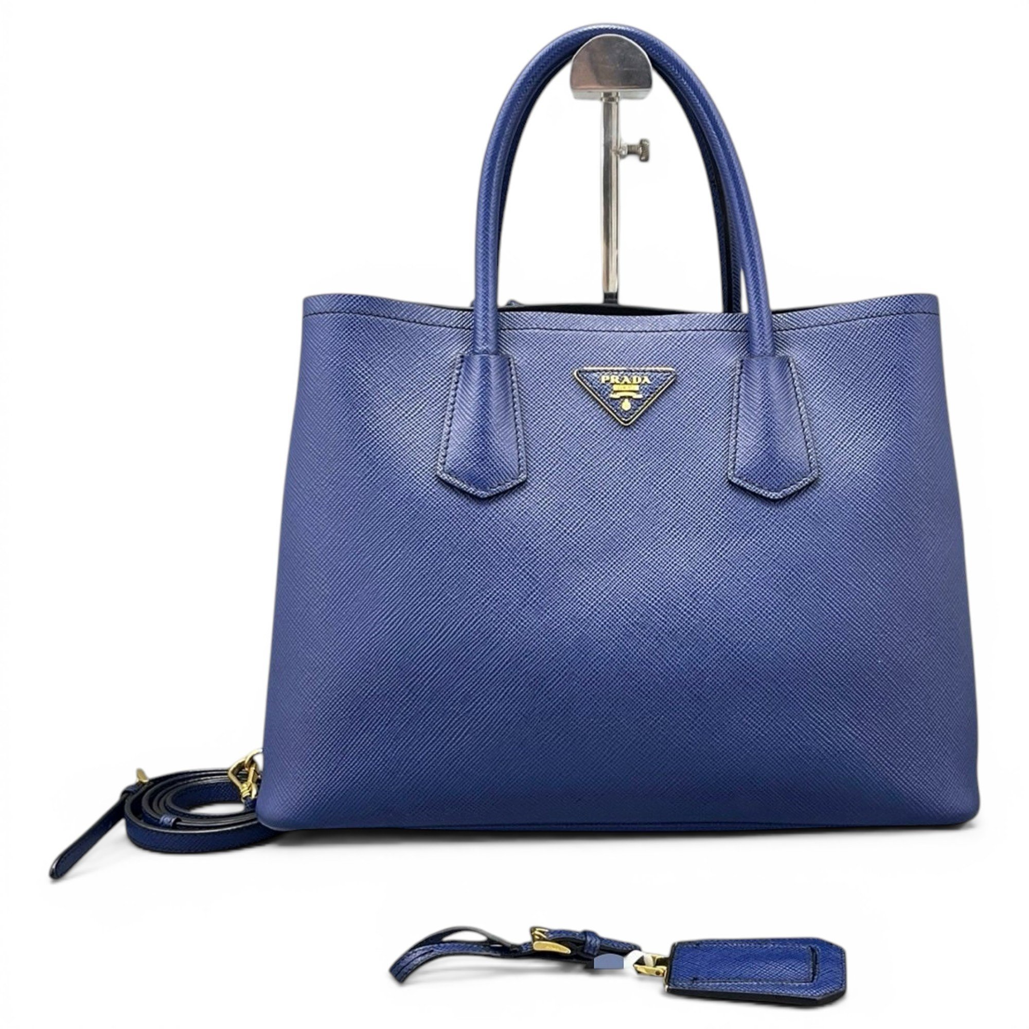 Double leather handbag