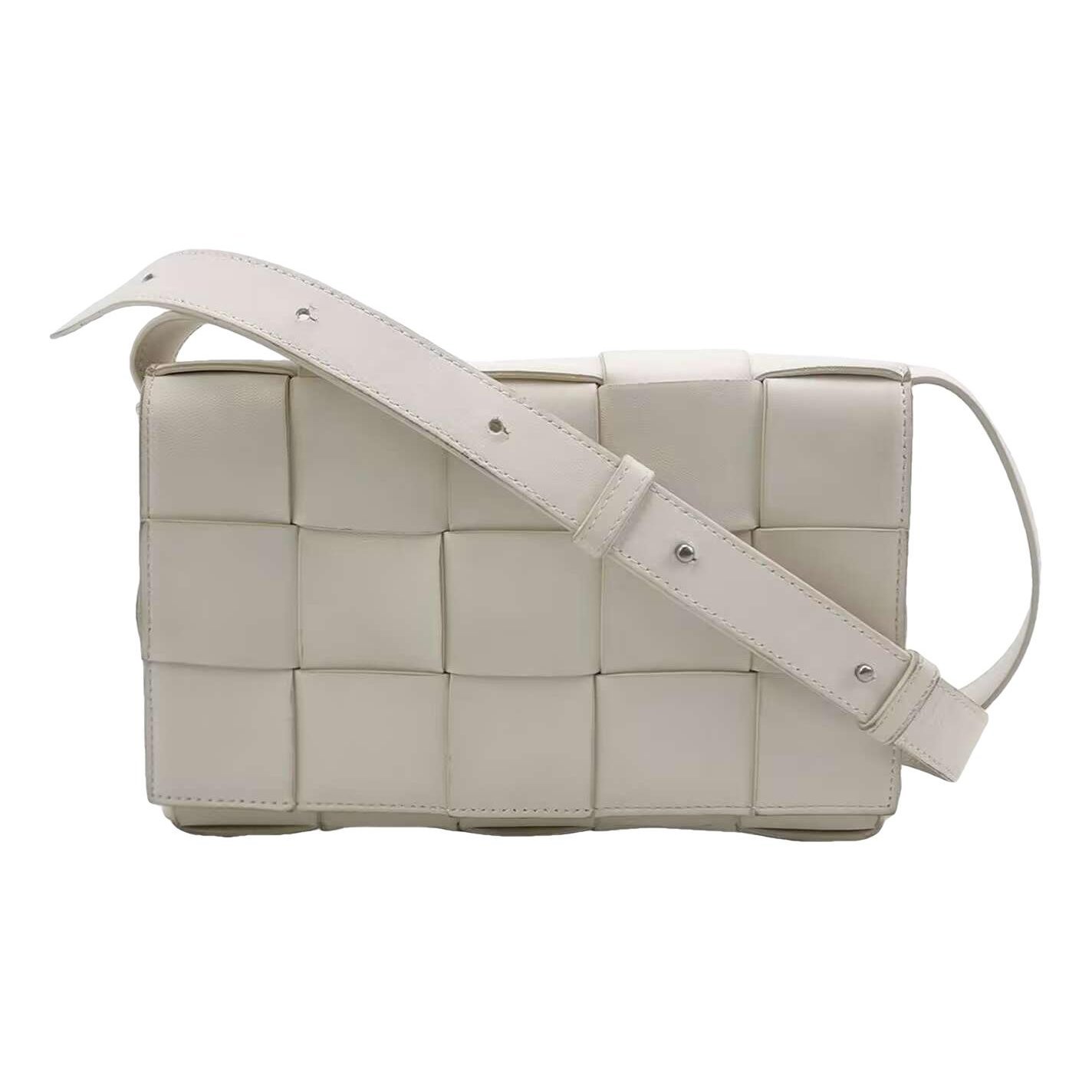 Cassette leather handbag