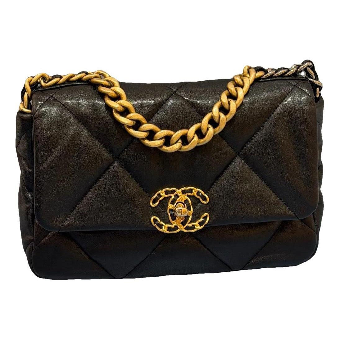 Chanel 19 leather crossbody bag