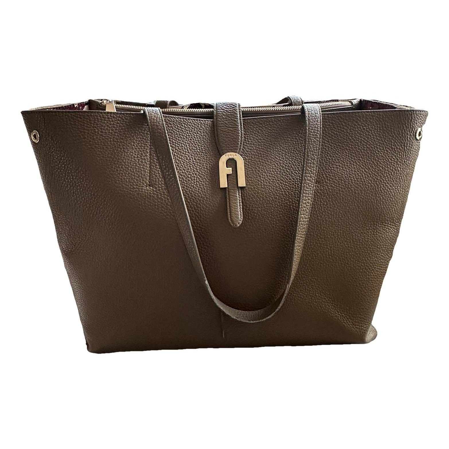Leather tote