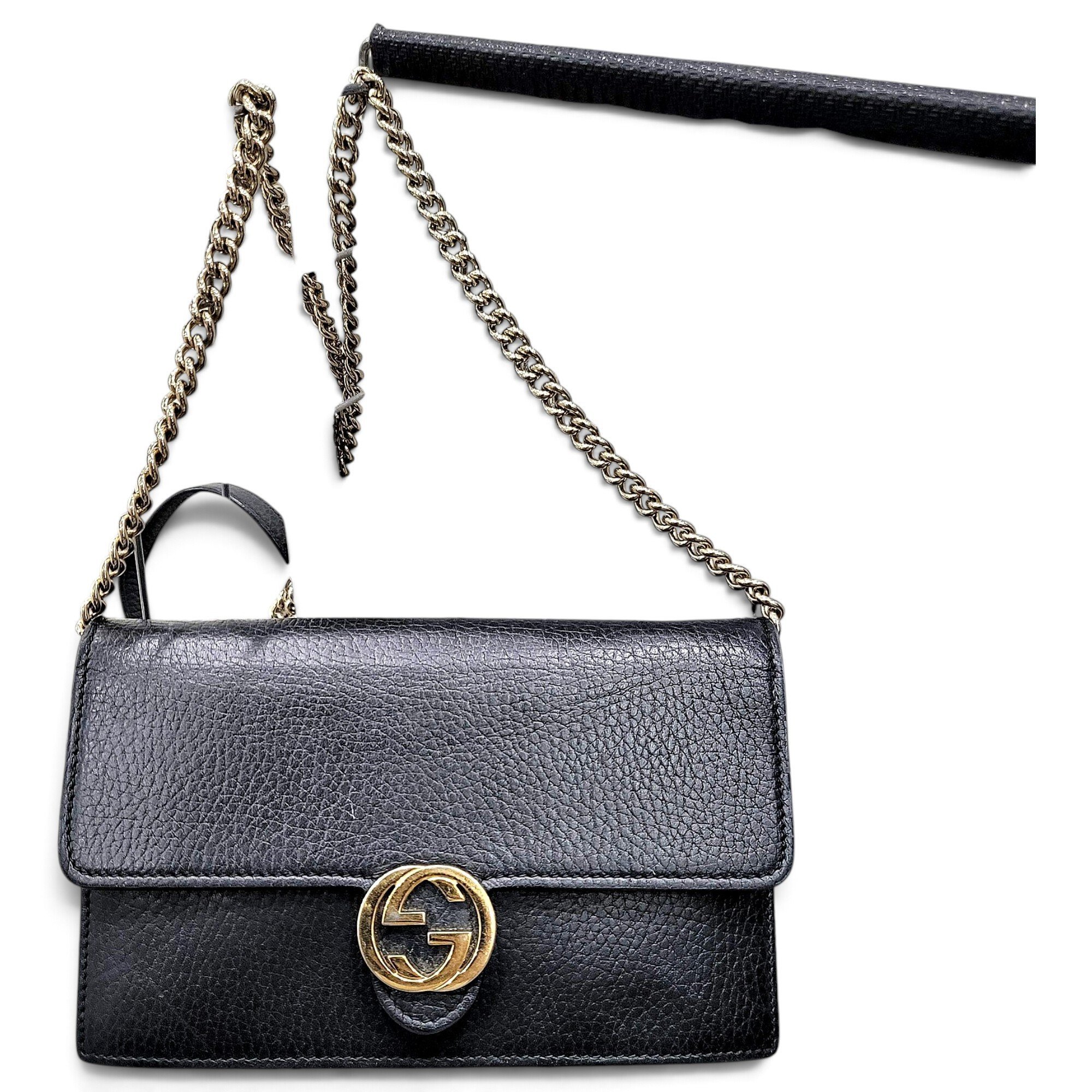 Interlocking leather crossbody bag