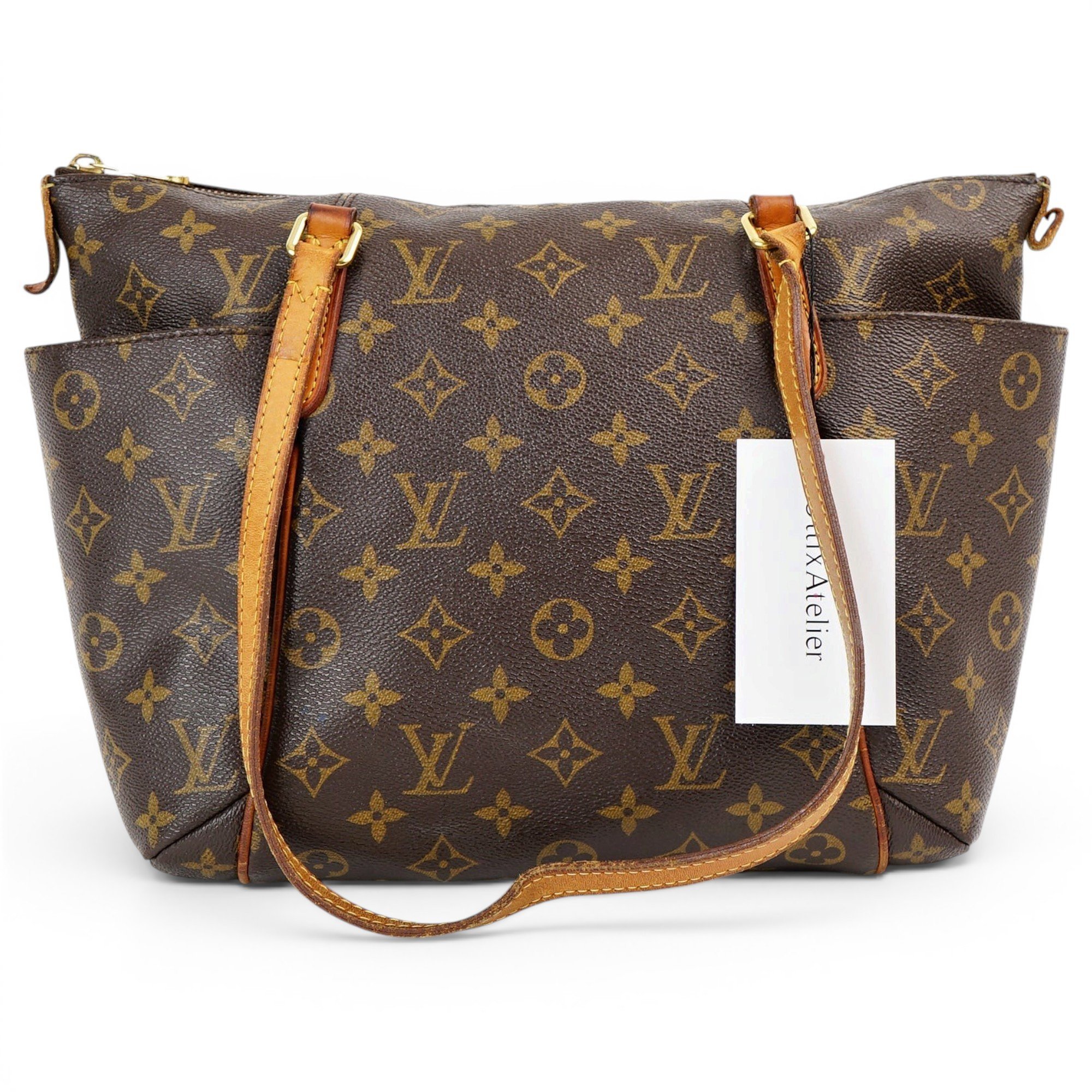 Totally leather handbag