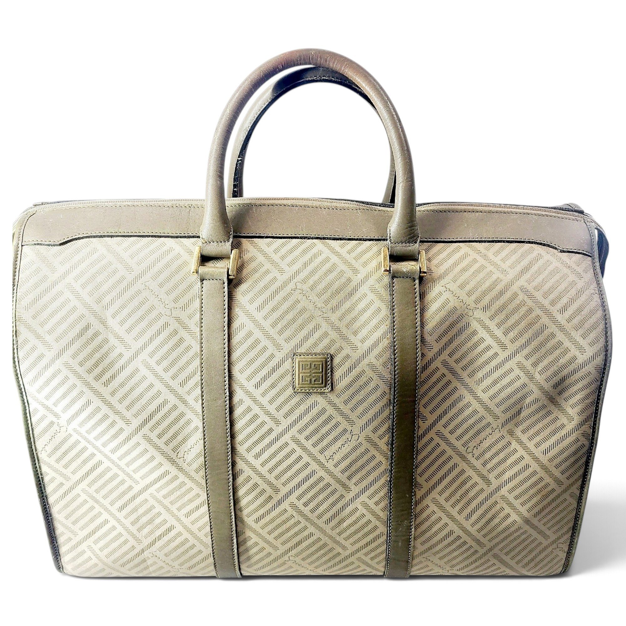 Leather travel bag