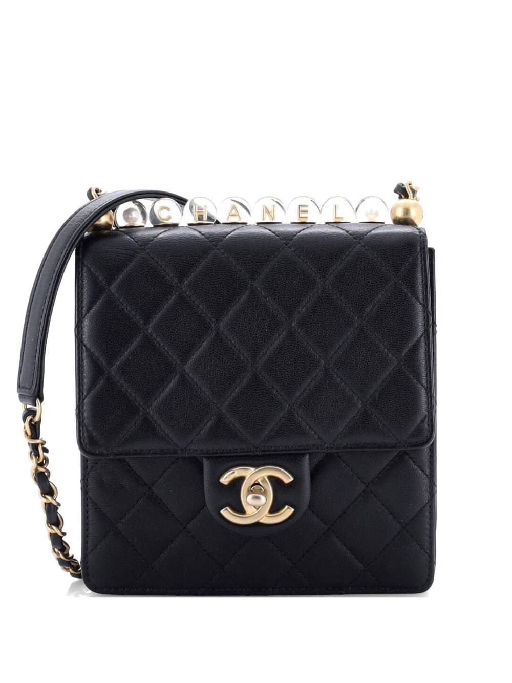 Chic Pearls Flap Bag Quilted Lambskin Mini crossbody bag