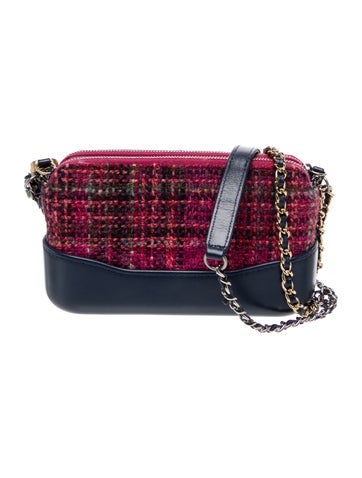 Tweed Gabrielle Clutch W/ Chain