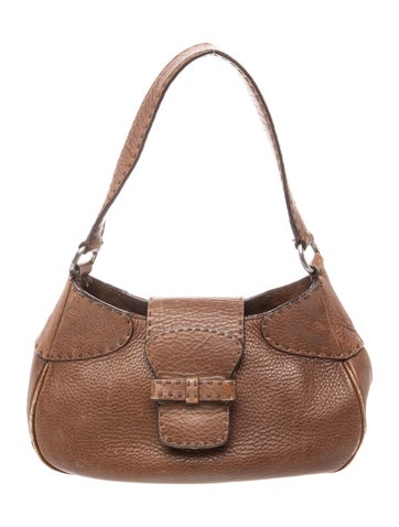 Vitello Daino Leather Shoulder Bag