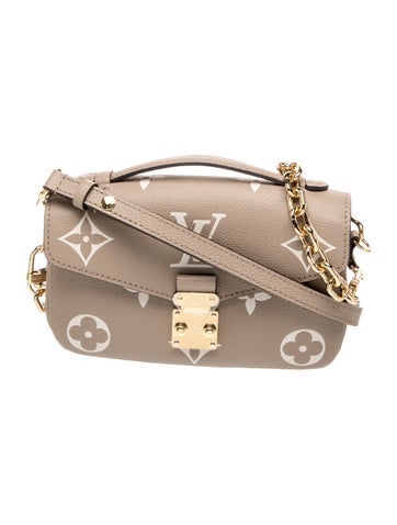 Monogram Giant Pochette Métis East West